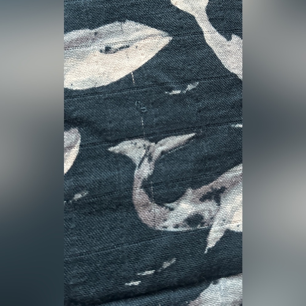 Milkbarn bamboo whale swaddle and burp cloth set - Picture 6 of 8